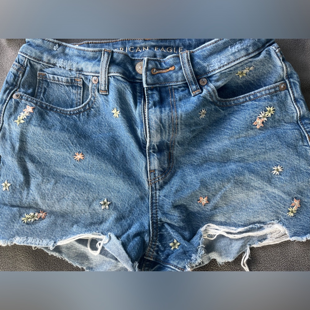 American eagle size 2 shorts